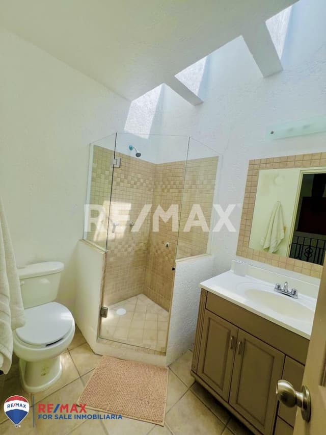 Venta de casa en condominio, Burgos Bugambilias, Temixco, Morelos…Cv-5469  