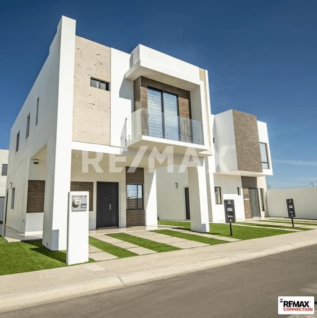 CASA en VENTA en PASEOS DE SANTIAGO (ASTURIAS)