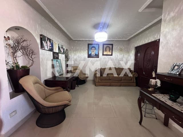 CASA EN VENTA EN CUMBRES 5TO SECTOR