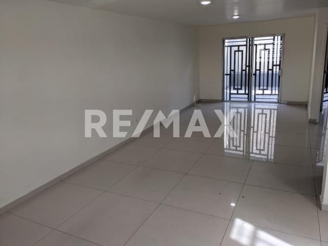 Casa en RENTA Garita de Otay Tijuana BC
