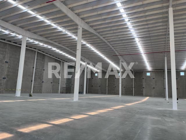 NAVE EN RENTA DE 5,570.33 M2, EN SANTA FE, TIJUANA.