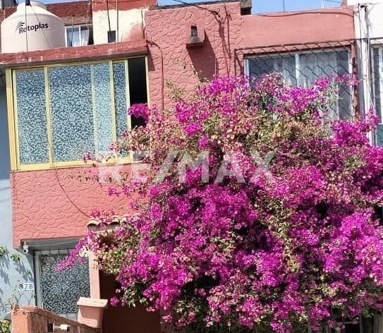 Casa Duplex en Venta, Lomas Verdes