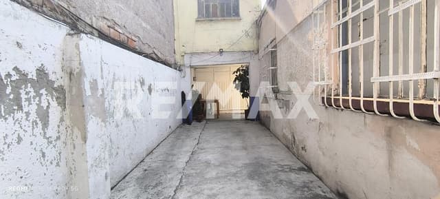 Casa en Venta como Terreno – Colonia Álamos, Benito Juárez.