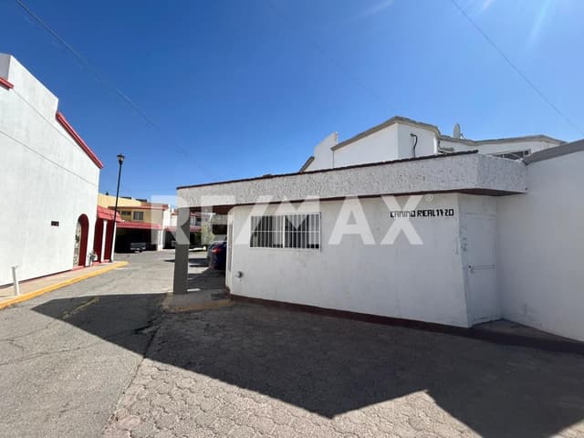 CASA COMPLETAMENTE AMUEBLADA  EN RENTA EN FRACC. ADICION CAMPESTRE