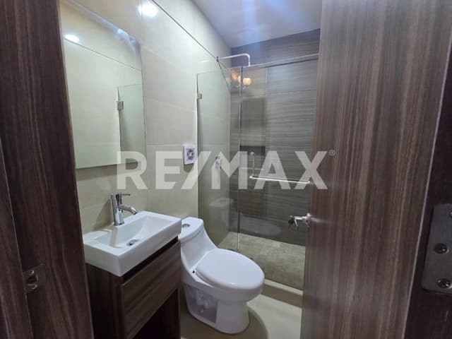 CASA EN CONDOMINIO EN VENTA PONTEVEDRA