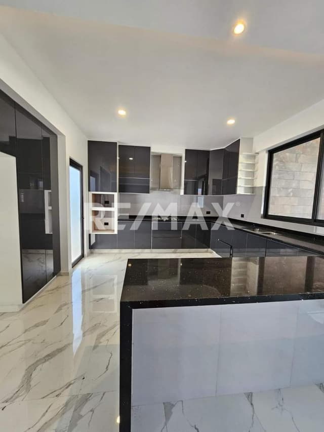 CASA EN LOMAS DE COCOYOC