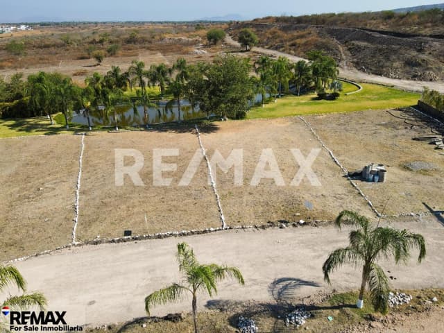 Venta de lote de terreno en Tequesquitengo, Morelos…Clave 5514
