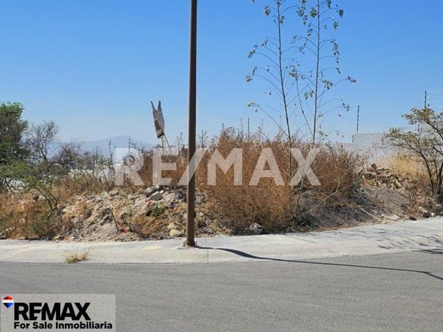 Venta de terreno plano, Fracc. Zarú, El Marqués, Querétaro…Clave 5519