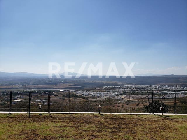 Casa en Venta en Vista Real, con vista panorámica en Corregidora, Querétaro