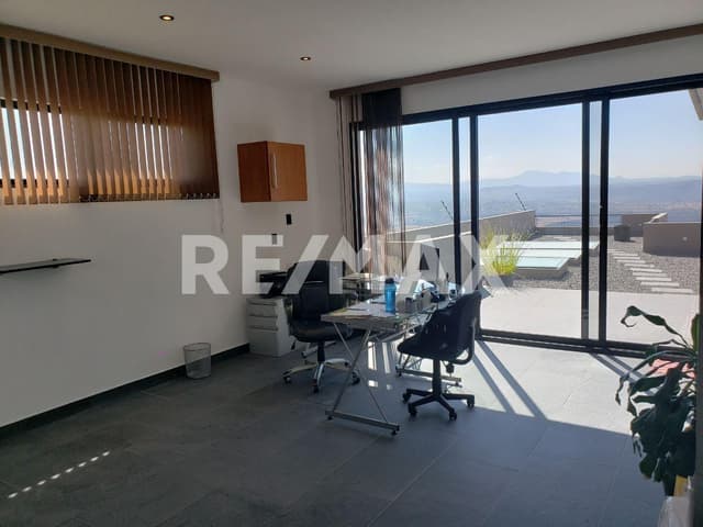 Casa en Venta en Vista Real, con vista panorámica en Corregidora, Querétaro