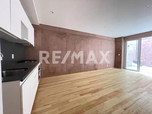 Garden House en Roma Norte: Entrega Inmediata y Gran Potencial de Inversión