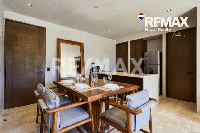 PENTHOUSE DE LUJO EN BAKAL