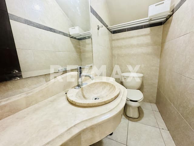 CASA EN VENTA EN LAS TROJES