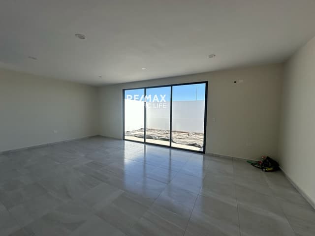 CASA EN VENTA EN SONTERRA II