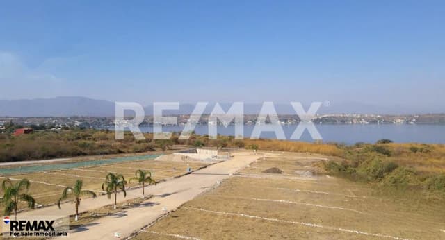 Vive, Invierte y Disfruta: Lotes en venta en un Destino de Ensueño, Tequesquitengo, Morelos...Clave 5583