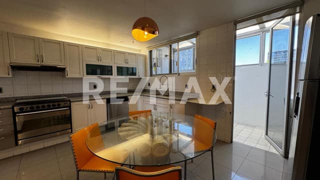 Departamento en Venta en Colonia Americana