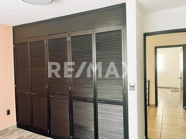 CASA EN VENTA EN VISTA ALEGRE QUERETARO