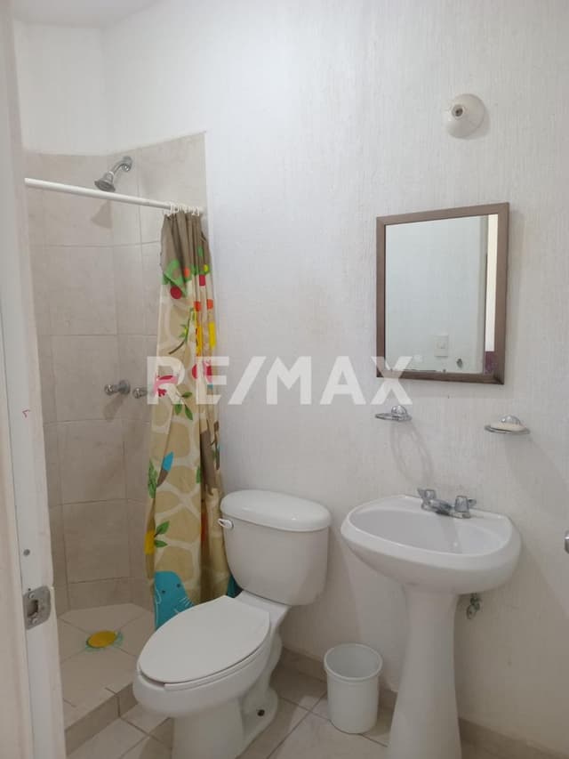 CASA EN VENTA EN FRACCIONAMIENTO LOS OLIVIOS RESIDENCIAL, PLAYA DEL CARMEN