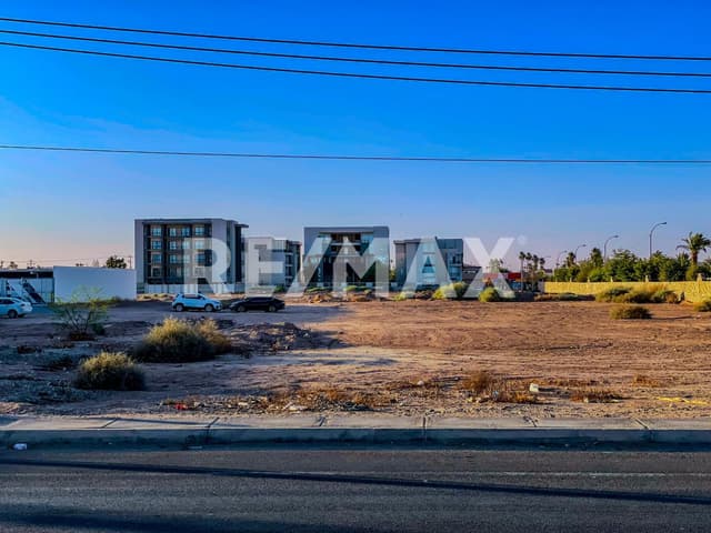 TERRENO EN VENTA EN CALZADA CETYS EN MEXICALI, B.C.