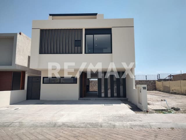 Casa en venta en Valles Lomas del Campanario Norte Queretaro