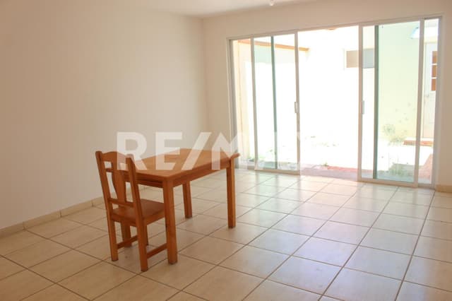 CASA EN VENTA EN CALLEJÓN DE LOS MENDOZA