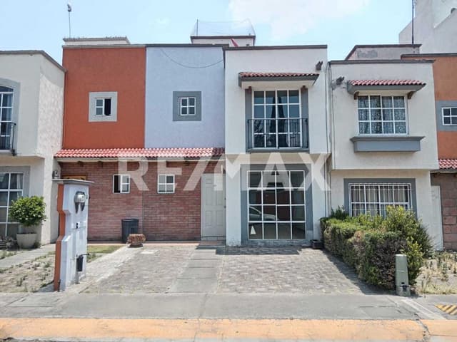 Casa en Venta en Hacienda del Valle 1, Sauces 6, Toluca, Estado de México.