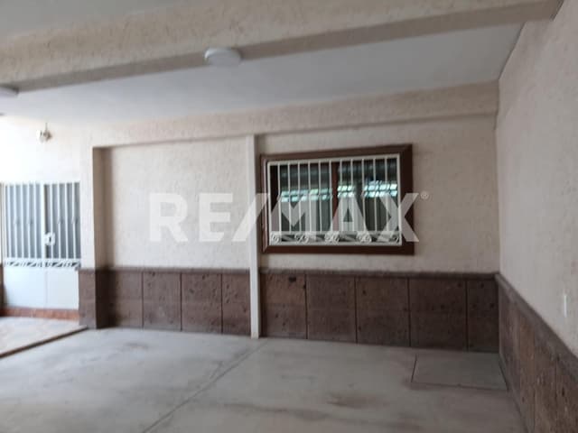 CASA EN VENTA EN LOS VIÑEDOS