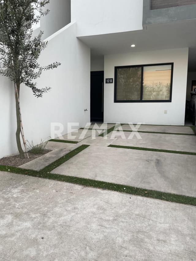 ZAKIA. PLANTA BAJA. SUPER CUIDADO. AMENIDADES