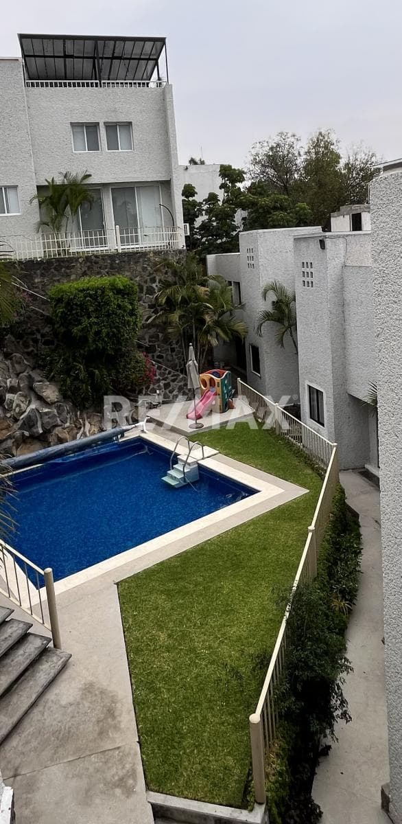 Venta de casa emn condominio, Burgos, Temixco, Morelos...Clave 5601