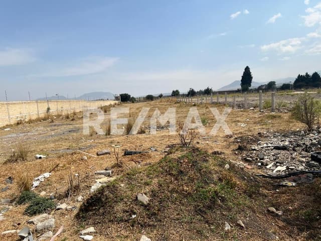 Terreno en Venta H333A, con Factibilidad de Servicios, a pie de calle Metepec, Estado de México