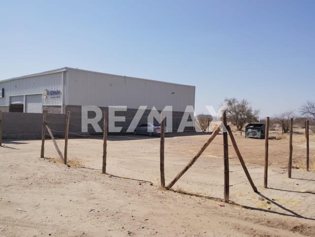 Bodega en venta al sur de la ciudad de Hermosillo,  Sonora, en colonia Agaves