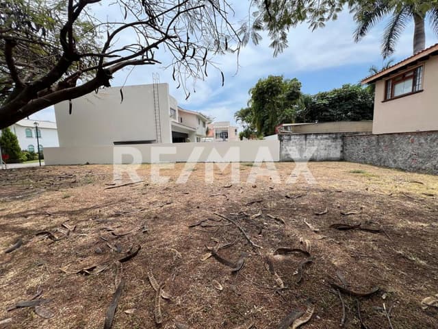 Venta de terreno en Kloster Sumiya, Jiutepec, Morelos...Clave 5613
