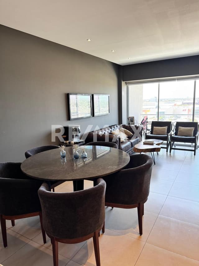 Departamento Totalmente Amueblado y Equipado en Vía Montejo