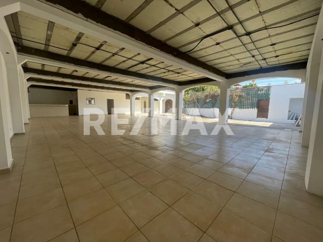 LOCAL EN RENTA DE 505 M2, COL. BUENOS AIRES, TIJUANA