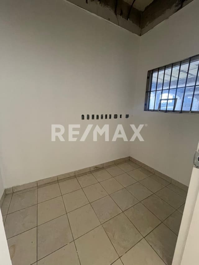 LOCAL EN RENTA DE 505 M2, COL. BUENOS AIRES, TIJUANA