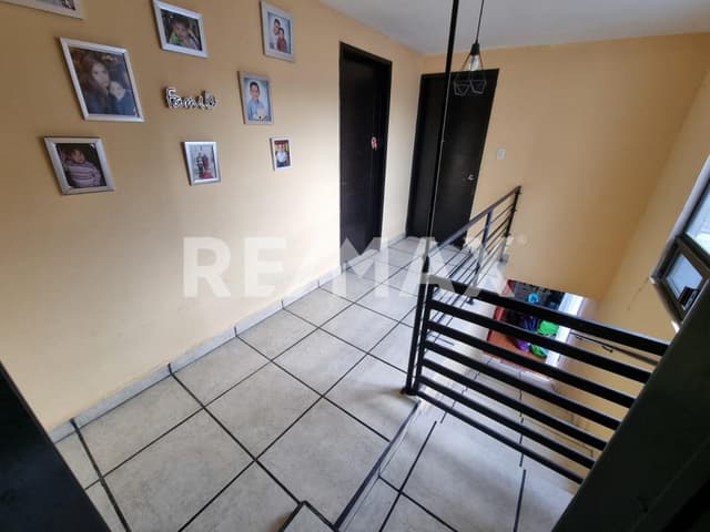 CASA EN VENTA EN SAN JUAN DE ARAGON