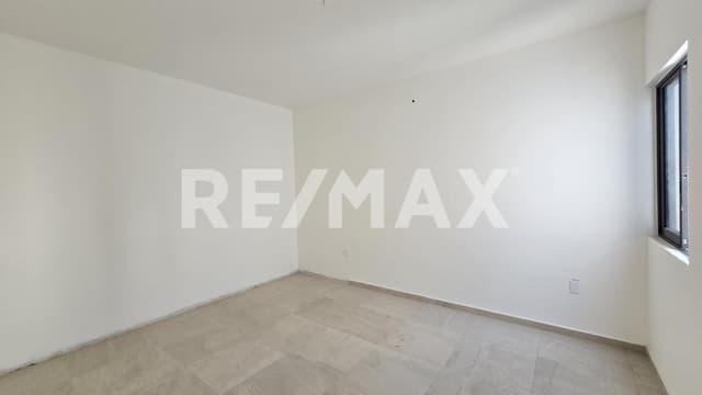 Pre-venta de casa en el Fracc. Burgos de Cuernavaca, Morelos...Clave 5641