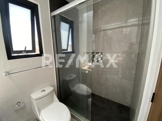 VENTA CASA CAPITAL SUR