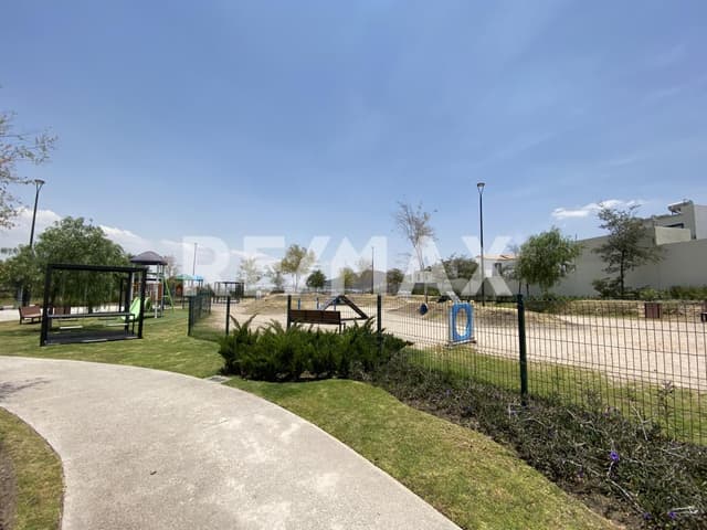 VENTA CASA CAPITAL SUR