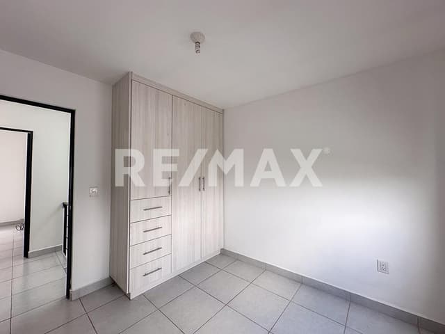 CASA VENTA ZAKIA-RISCOS