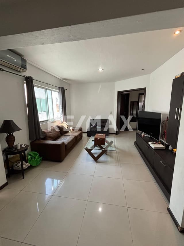 DEPARTAMENTO EN VENTA EN TEPEYAC CASINO.