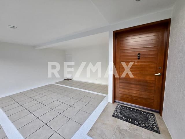 Casa en Venta en Cuajimalpa - Cerca de la Universidad Ibero y Tec de Monterrey