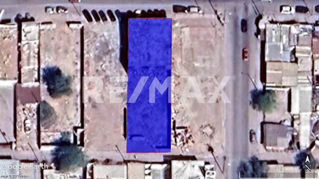 En Renta Terreno Comercial sobre Av. Michoacán en Pueblo Nuevo