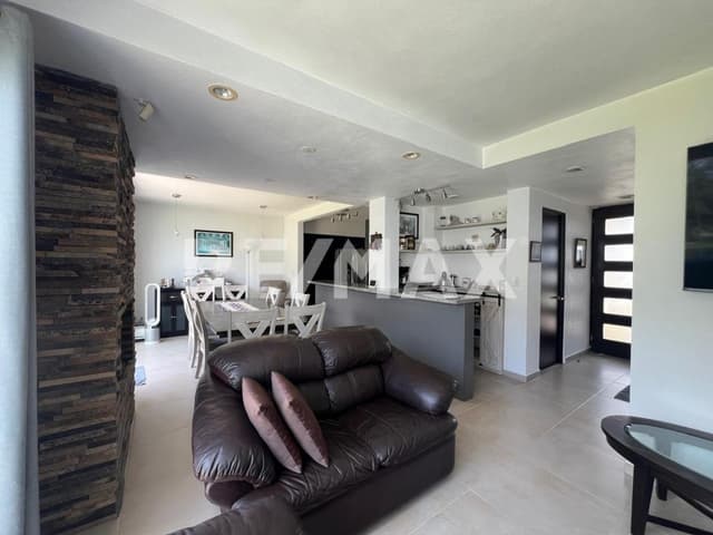 CASA EN VENTA EN PARQUE DE LOS CASTAÑOS