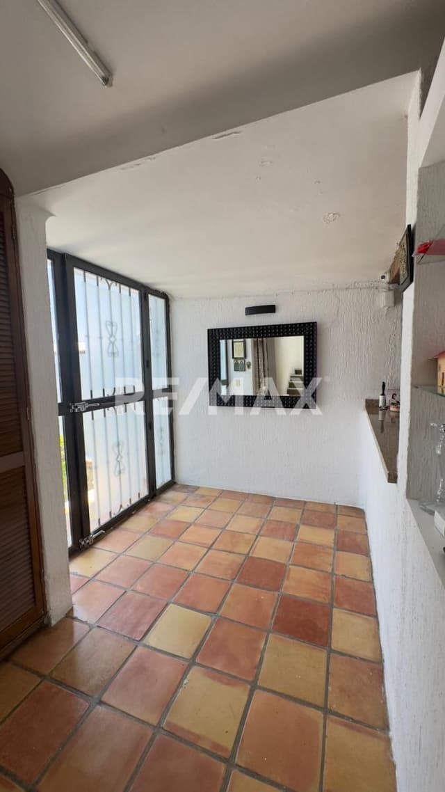 Venta de casa en el Fracc. Las Fincas, Jiutepec, Morelos...Clave 5648