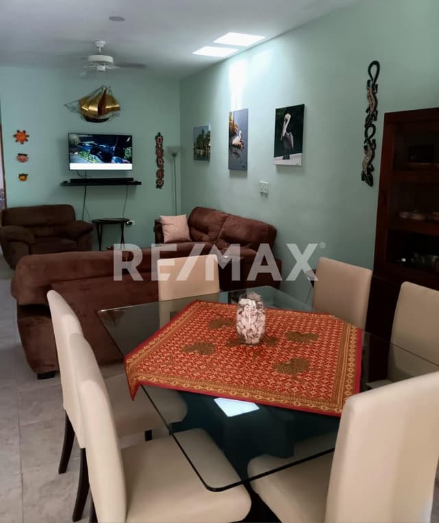 Kinbe - 2 Bedroom Condo for Sale in Playacar II