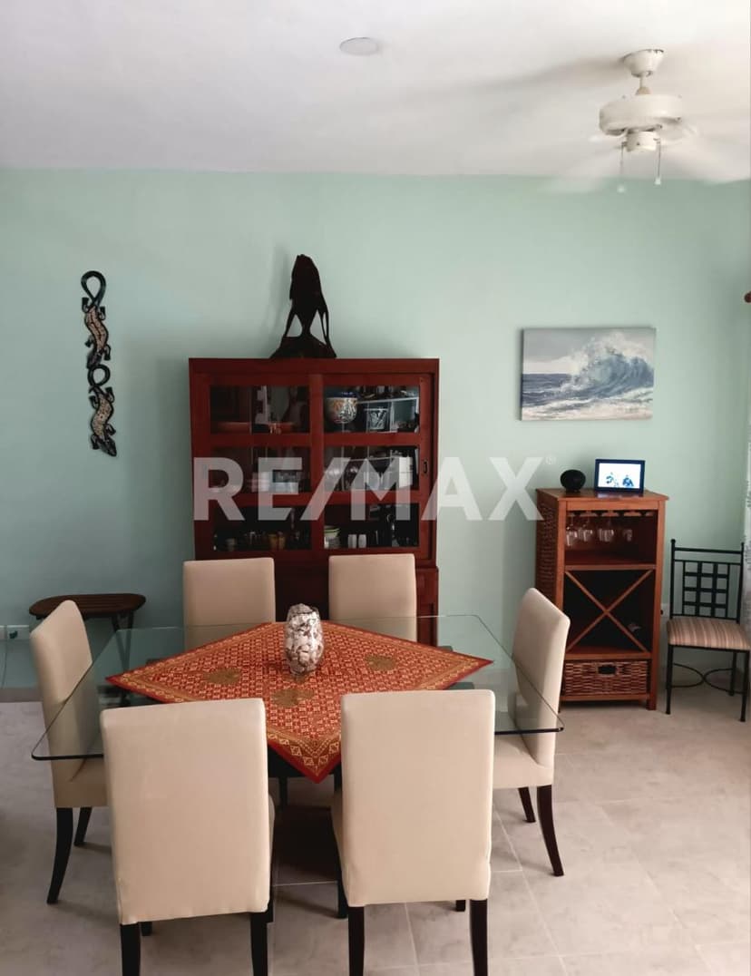 Kinbe - 2 Bedroom Condo for Sale in Playacar II