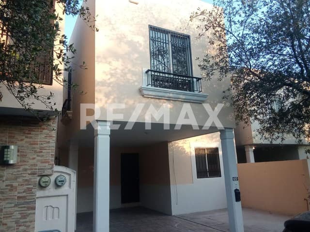 Casa en Renta en Paraje Santa Rosa, Apodaca