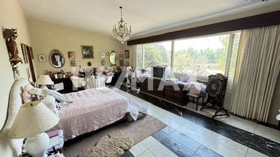 Venta de casa sola con dos bungalows, Norte de Cuernavaca, Morelos...Clave 5650