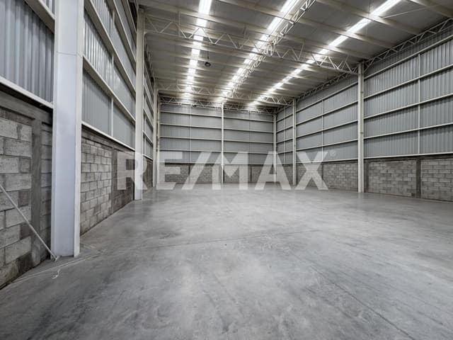 Venta de Bodega Parque Industrial en Querétaro
